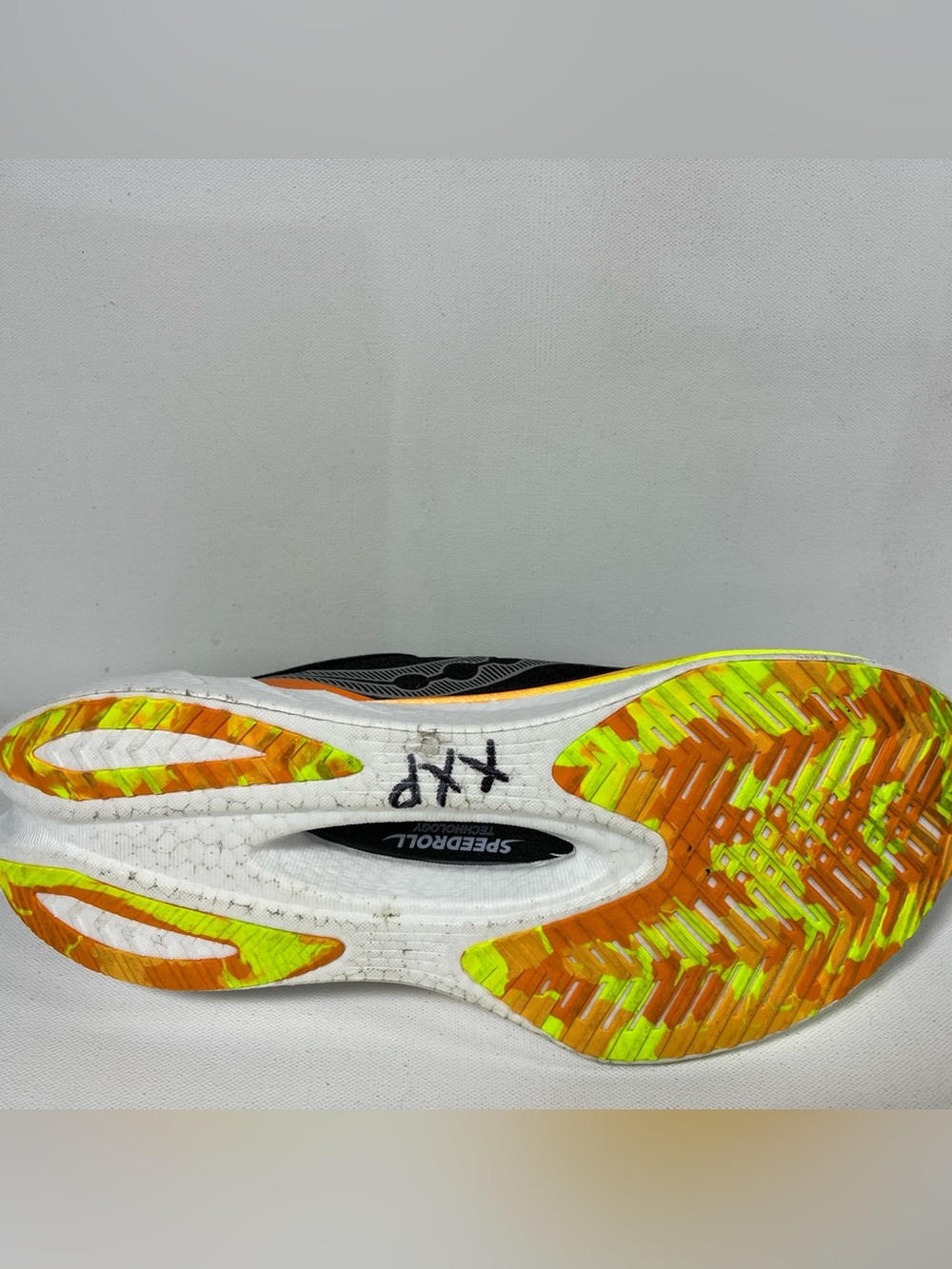 Saucony Endorphin Pro 4 S20939-343 Running Shoes Black Mesh Yellow Men’s 12.5 - Picture 11 of 12